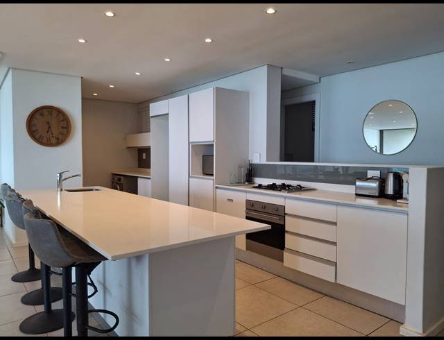 4 BEDROOM APARTMENT FOR SALE IN SIBAYA PRECINCT